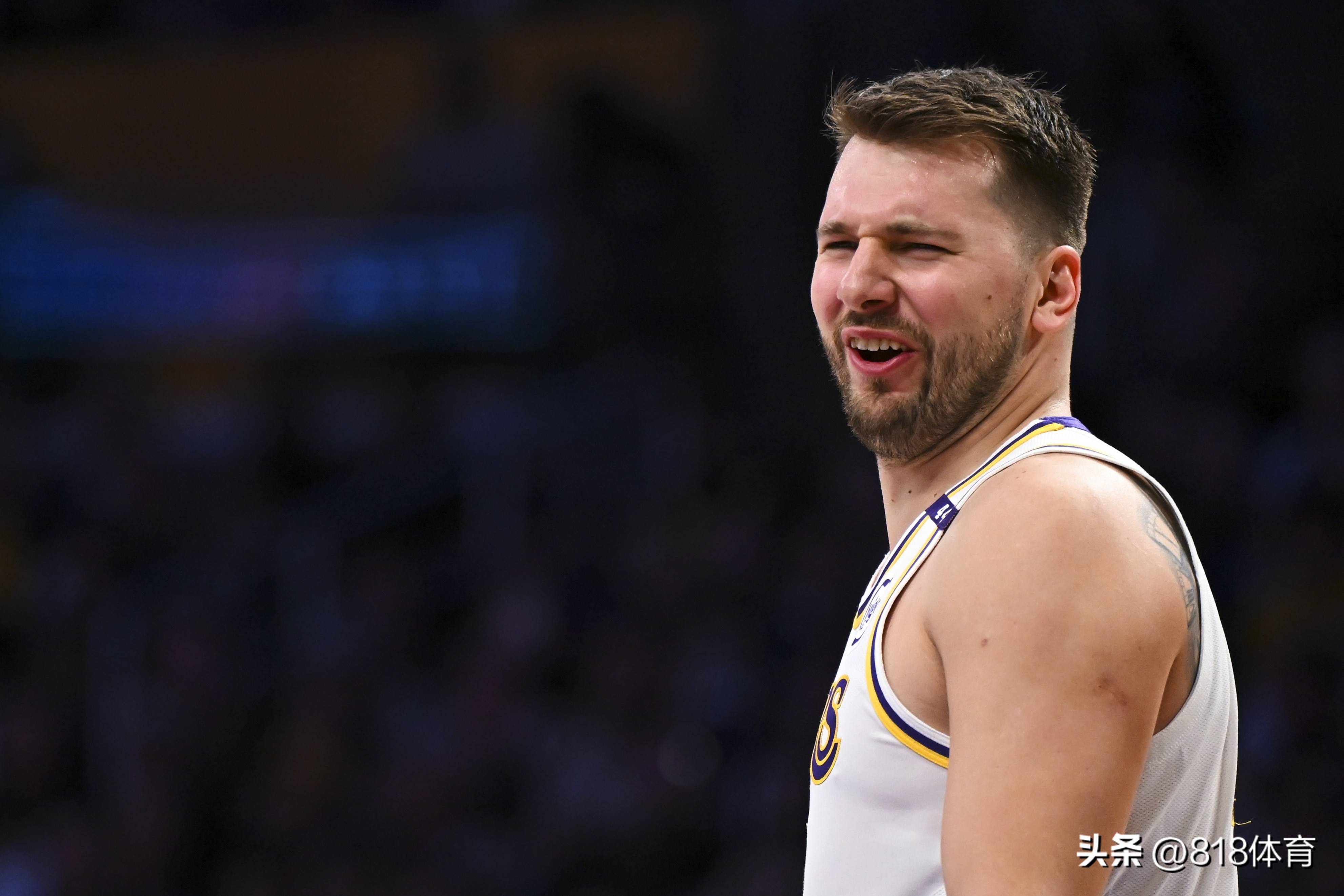 B体育-东契奇期待未来携手“紫金军团”夺冠，NBA湖人队即将进入新时代(东契奇荣誉nba)